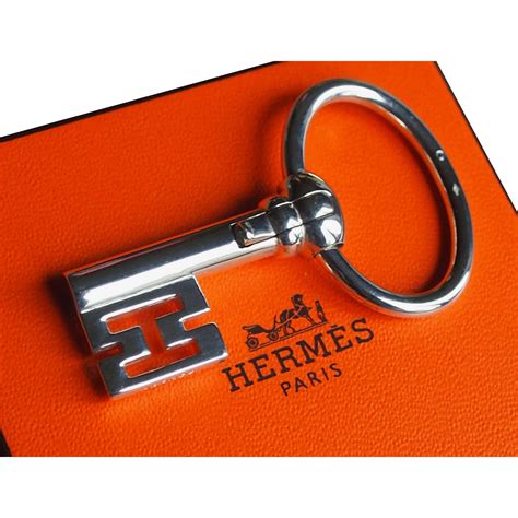 porte clé argent hermes|Porte.